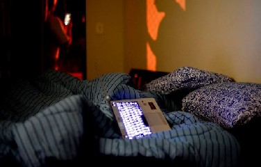 Boa noite de sono auxilia no fortalecimento do sistema imunológico.