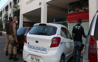 Foram expedidos ainda 19 ordens de busca e apreensão para Salvador, outras 3 cidades do estado e em SC