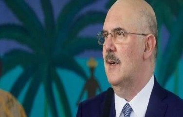 Medida repercutiu negativamente na comunidade acadêmica e universidades se recusaram a voltar às aulas em janeiro