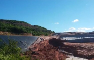 Empresa informou que caso não tem nenhuma influência na estrutura de segurança da barragem.