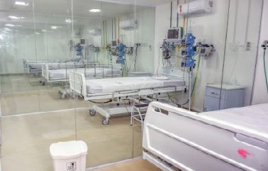 A taxa de internação por casos ativos atingiu o triplo: 36%