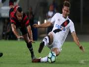 O placar foi aberto pelo cruz-maltino logo no início do jogo, com gol marcado pelo zagueiro Breno.