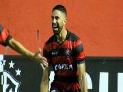  centroavante chegou ao Vitória em 2017, contratado do Deportivo Pasto, da Colômbia.