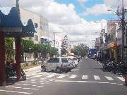 Sinalização horizontal para estacionamento de veículos na Praça Ezequiel Cardoso 