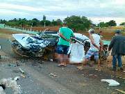 Acidente ocorreu na manhã deste domingo