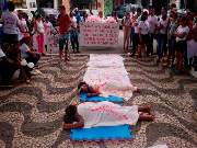 Manifestação chamou atenção para a violência contra mulheres na cidade