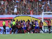 Quatro atletas rubro-negros e dois tricolores foram punidos e estão fora do Baianão