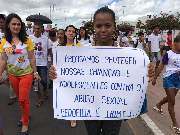 A caminhada percorreu o centro comercial do município.