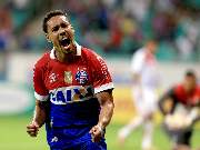 Com 12 gols, ele é o quarto maior artilheiro da competição.