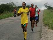 A prova teve percursos de 12, 8 e 5 quilômetros e contou com a participação de atletas amadores.