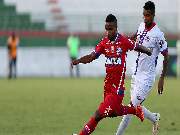 Élber lamentou o resultado e disse que o time precisa evoluir para voltar a vencer.