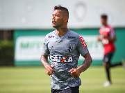 Carlos não mostrou interesse em trocar a Cidade do Galo pela Ilha do Retiro.