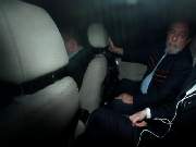 O ex-presidente Luiz Inácio Lula da Silva deixa o Instituto Lula depois de o juiz Sérgio Moro determinar a sua prisão 