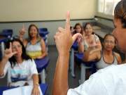 O tema da redação deste ano segue a tendência das últimas edições do Enem, que costuma abordar temas sociais