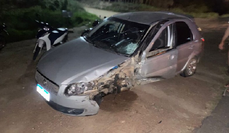 Fiat Pálio conduzido por um homem sem habilitação 