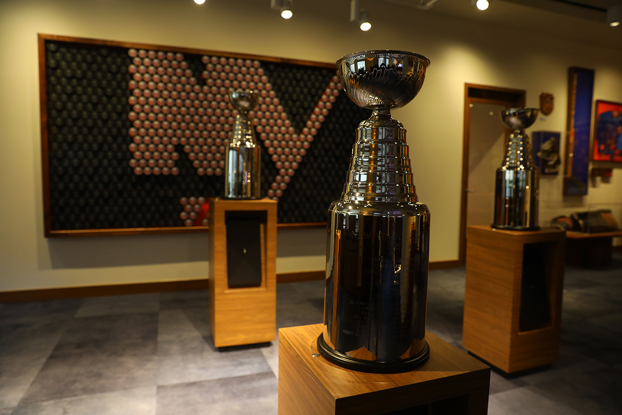 Tech Takes a Back Seat at UBS Arena Preview Center VenuesNow