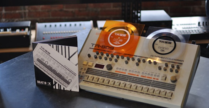 hip-hop-reissue-label-release-homage-to-the-tr-909-drum-machine-with-double-7-flexi-discs-for-record-store-day