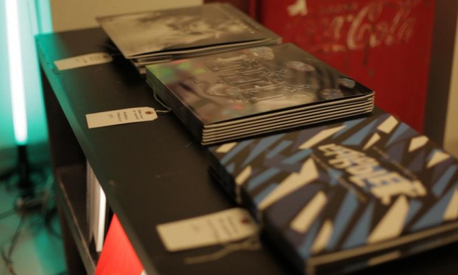 the-vinyl-factorys-record-store-day-specials-now-available-to-buy-online-releases-by-little-boots-dinos-chapman-x-actress-shining-and-panteros666