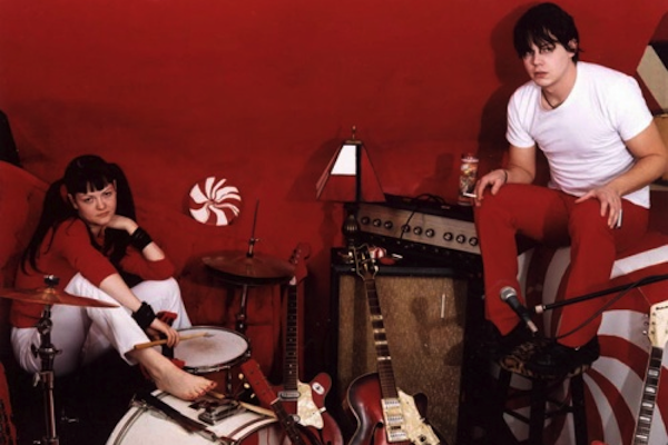 elephant-at-10-white-stripes-demos-and-rare-live-performance-included-in-anniversary-reissue