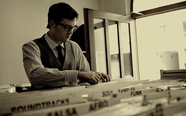 mayer-hawthorne-drops-exclusive-wear-does-this-door-go-vinyl-bundle