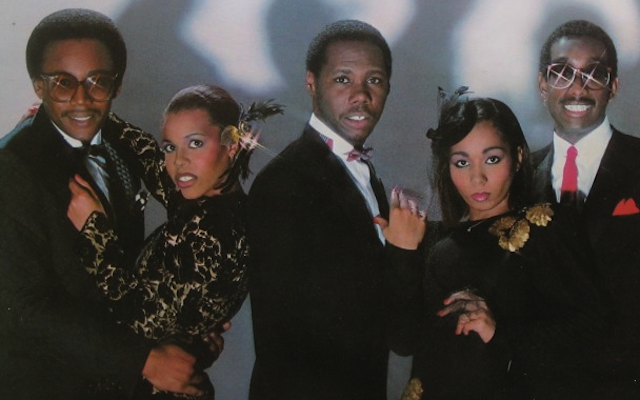 chic-singles-collected-in-5x12-boxset