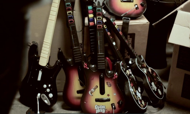 be-a-real-guitar-hero-new-project-launched-to-melt-plastic-guitars-into-vinyl-records