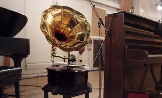 watch-the-history-of-music-unfold-in-this-ingenious-90-second-video