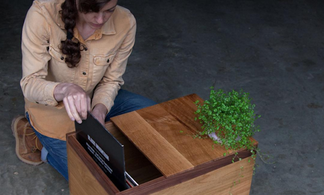 store-your-records-rolling-record-box