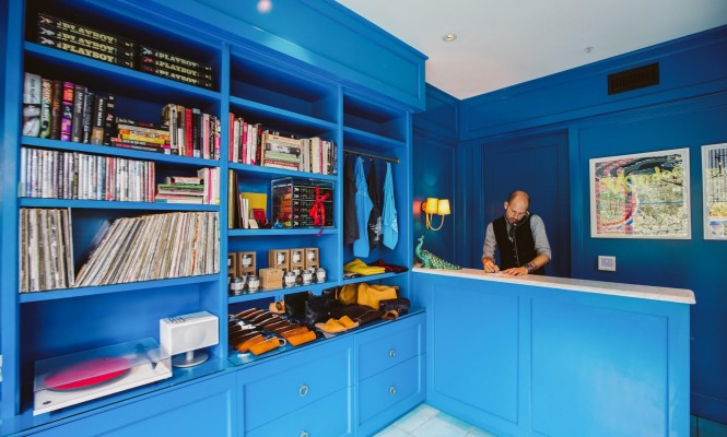12-hotels-for-vinyl-lovers