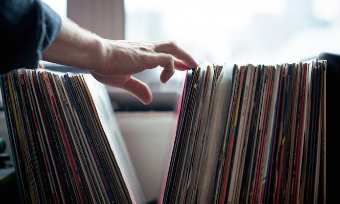 the-8-best-vinyl-subscription-services-to-help-grow-your-record-collection