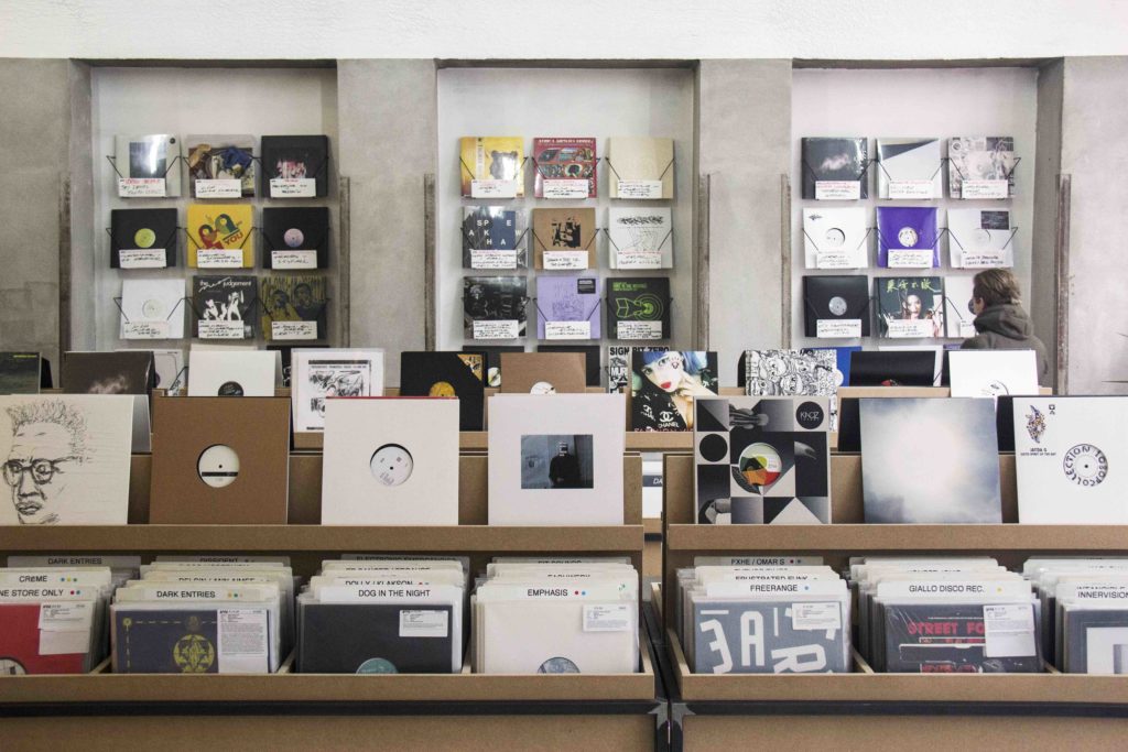 Vinyl coupons rotterdam