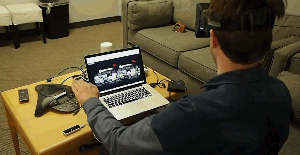 A user plays with Oculix, the Oculus-Rift based Netflix viewer.