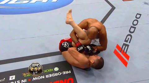 Nick Diaz fa un be No Show agli open workout: Consoliamoci con un po' di GIF animate 7