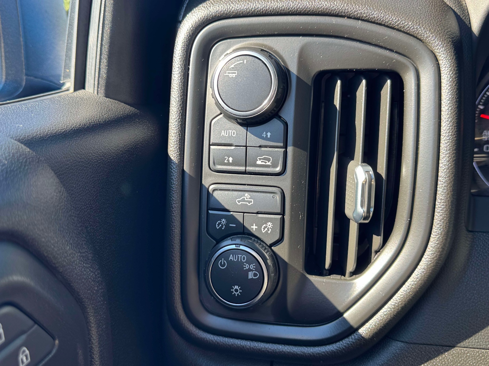 Used 2024 Chevrolet Silverado 1500 Truck