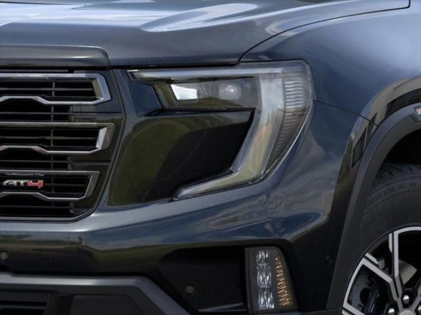 Used 2025 GMC Acadia SUV
