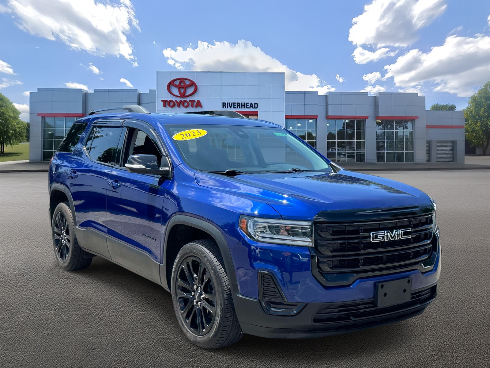Used 2023 GMC Acadia SUV