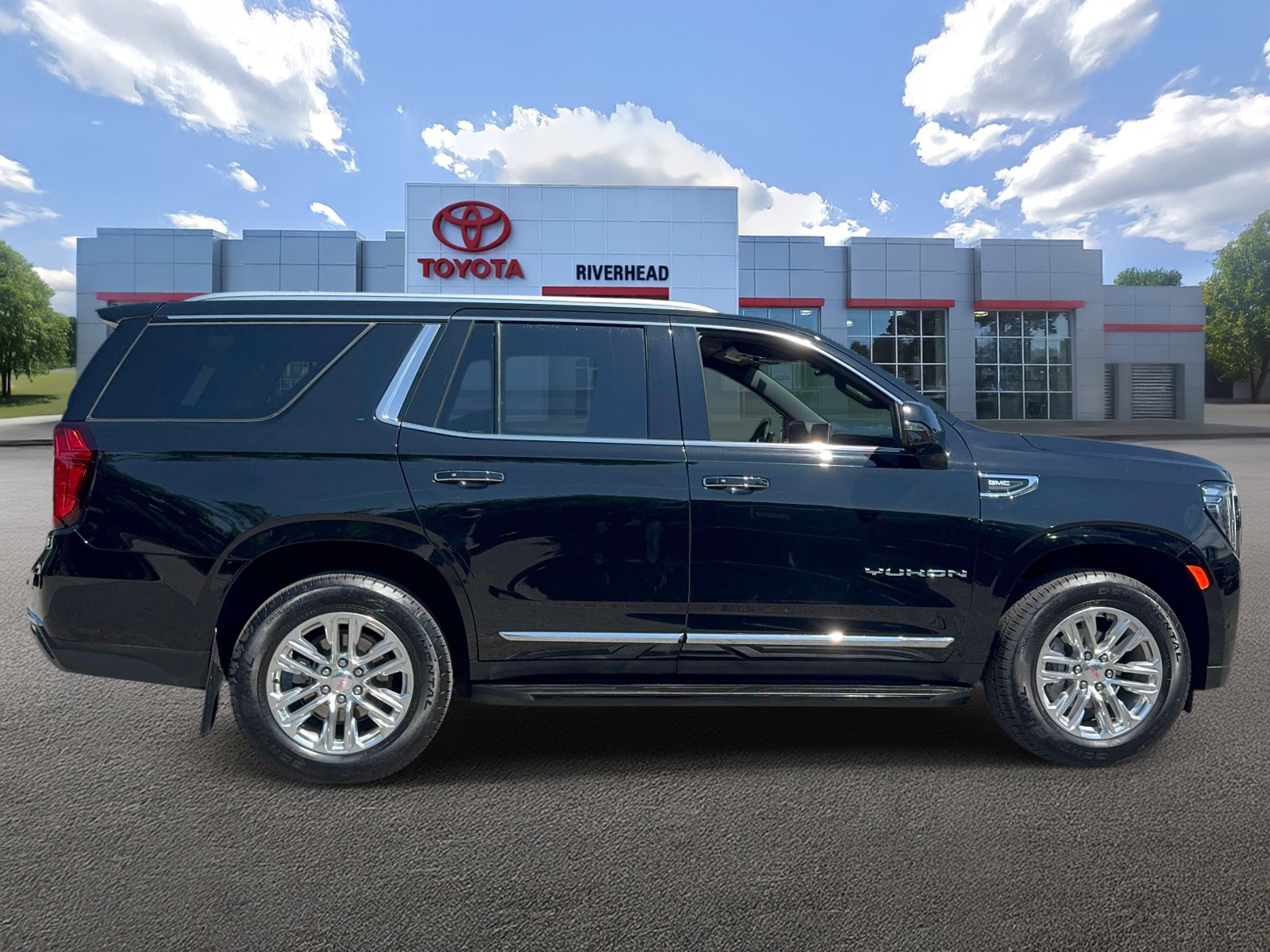 Used 2024 GMC Yukon SUV