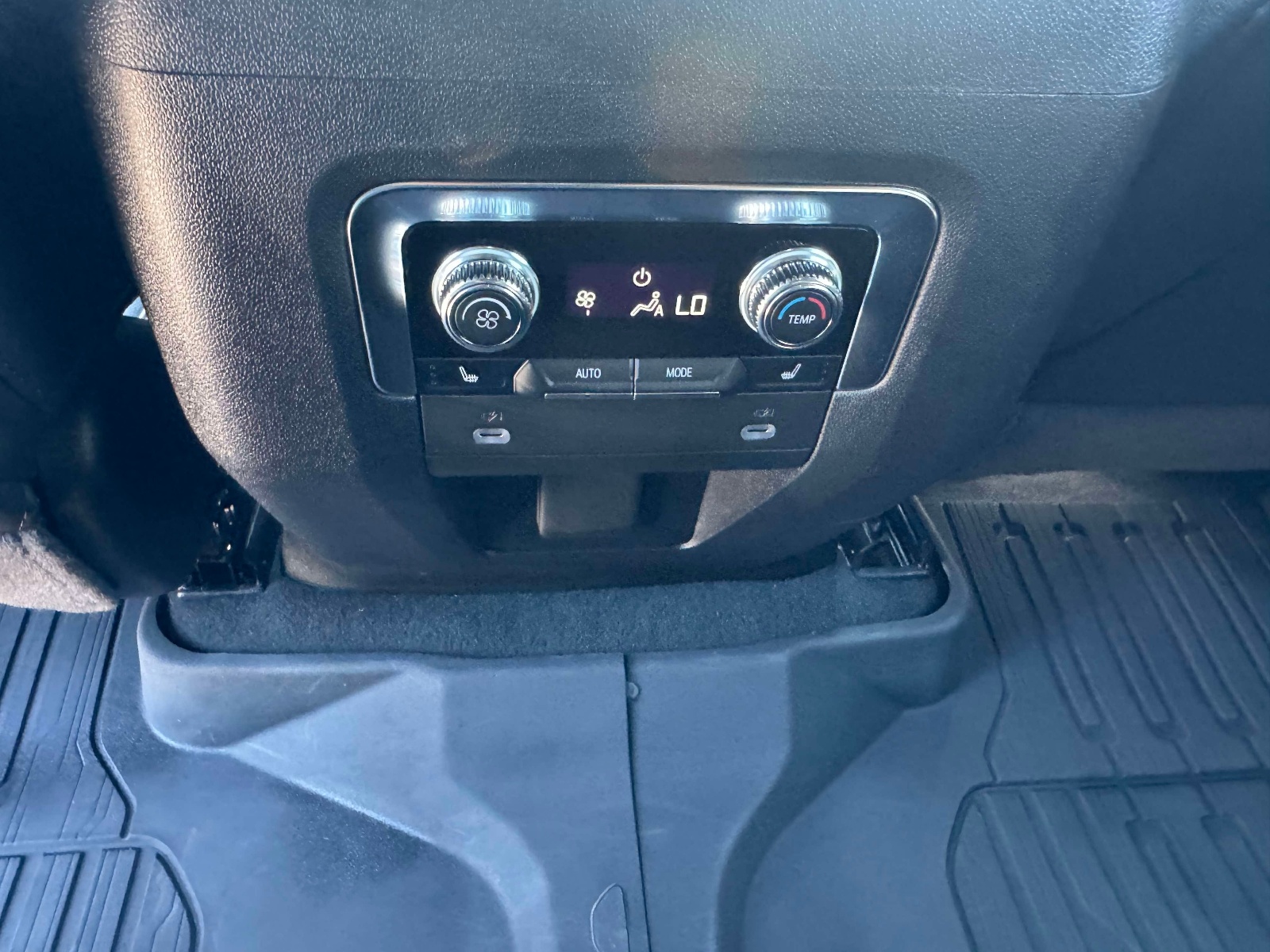 Used 2024 GMC Yukon SUV