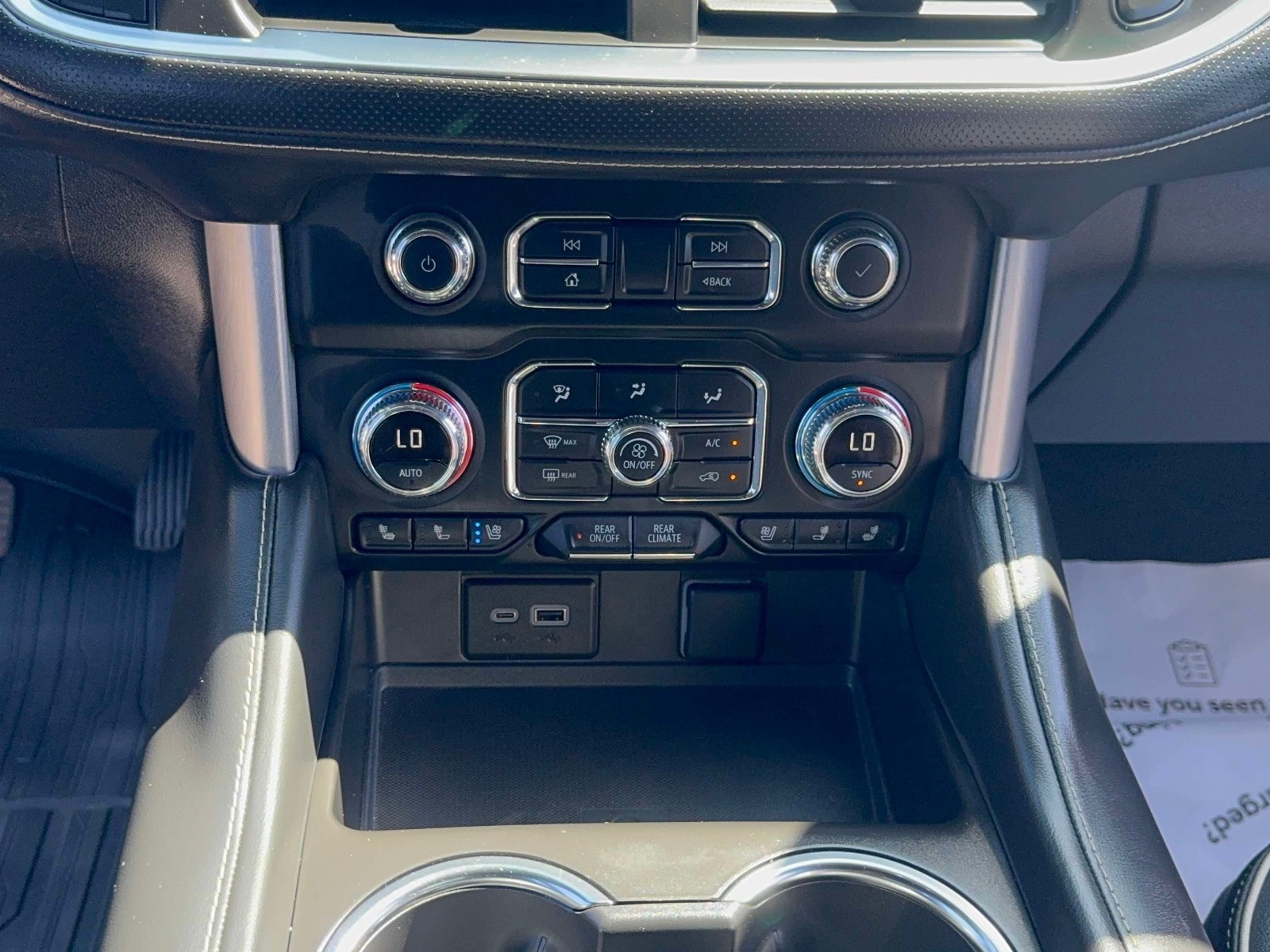 Used 2024 GMC Yukon SUV