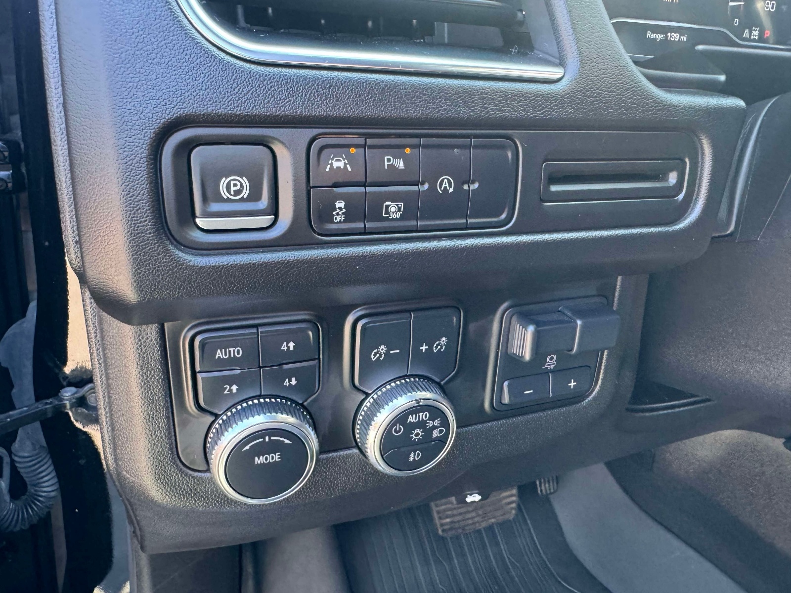 Used 2024 GMC Yukon SUV