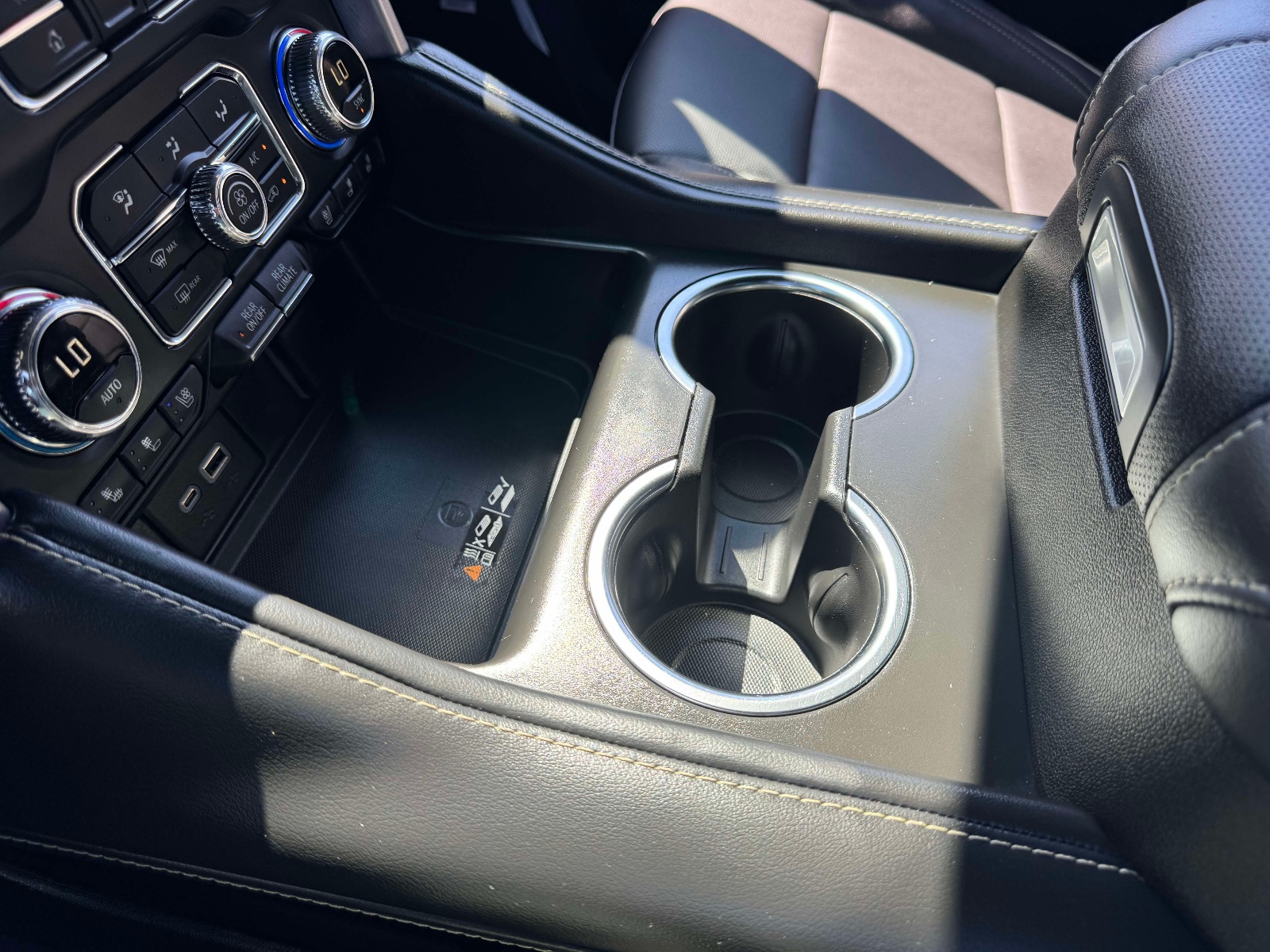 Used 2024 GMC Yukon SUV