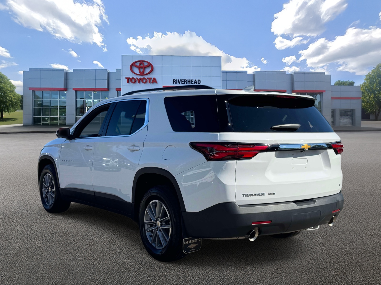 Used 2023 Chevrolet Traverse SUV