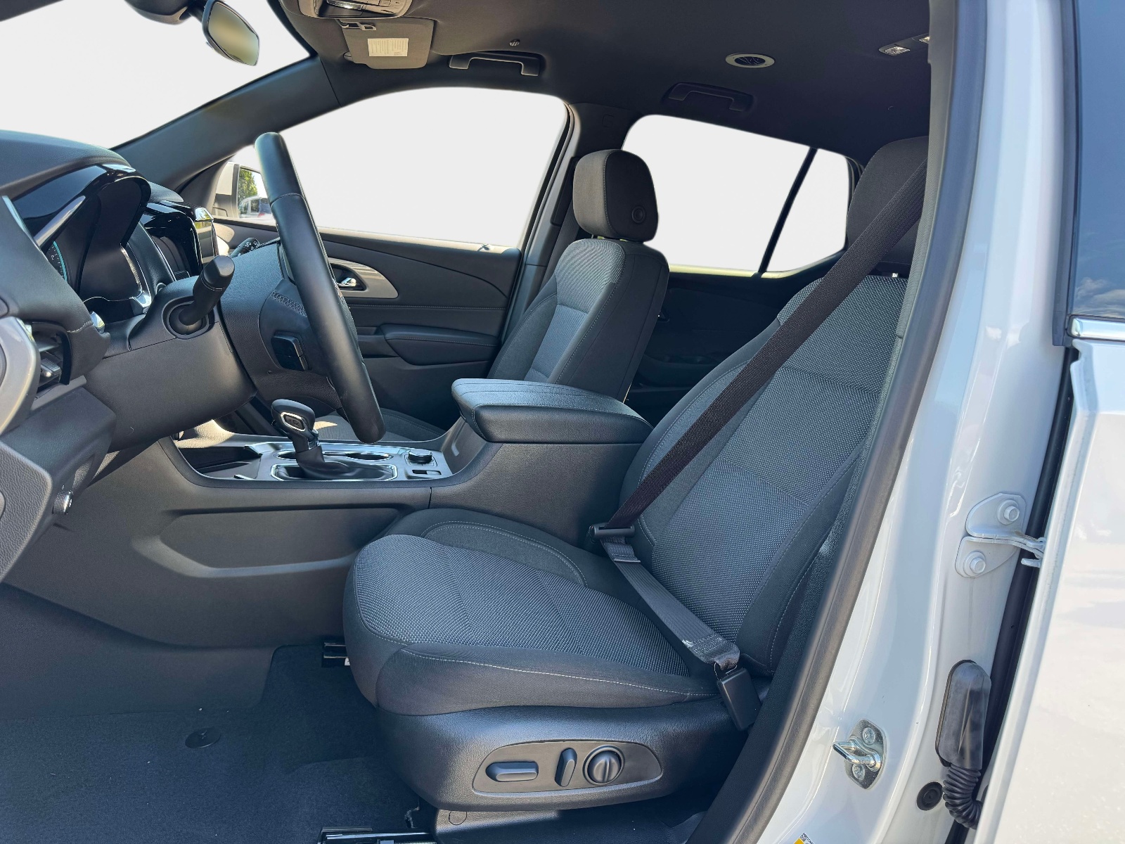 Used 2023 Chevrolet Traverse SUV