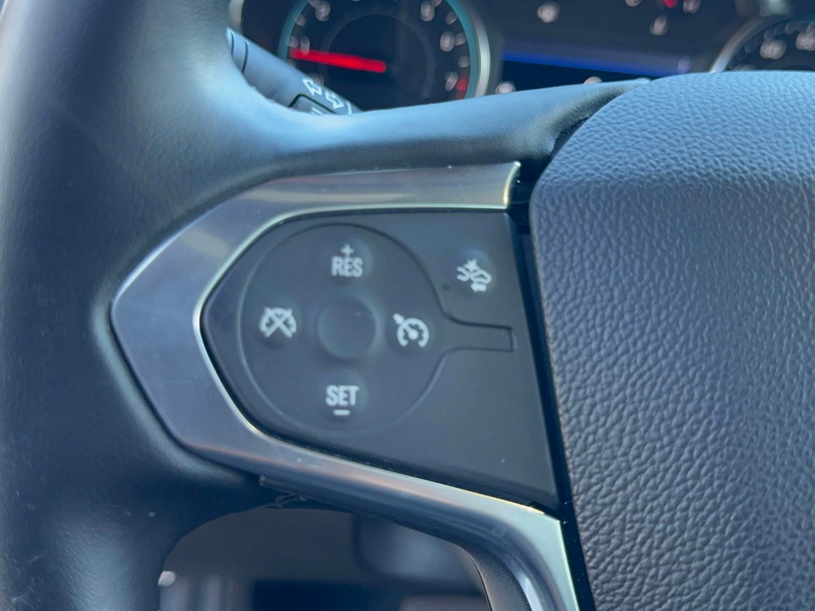 Used 2023 Chevrolet Traverse SUV