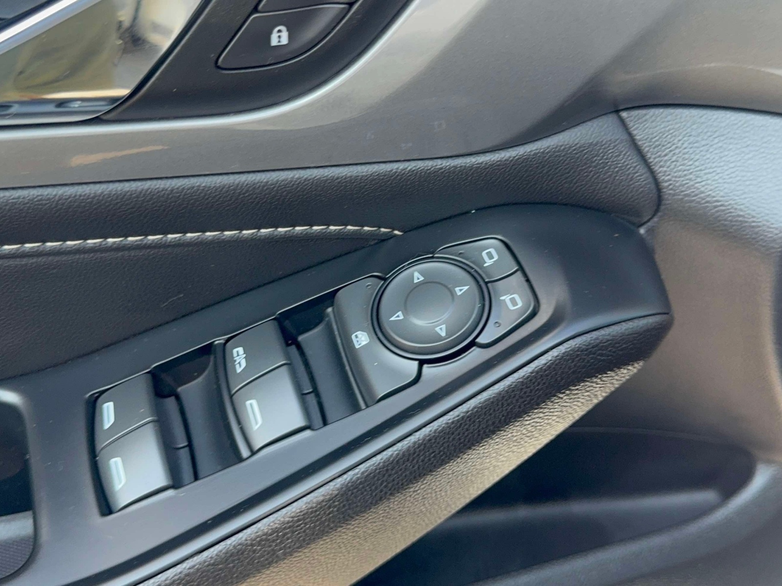 Used 2023 Chevrolet Traverse SUV