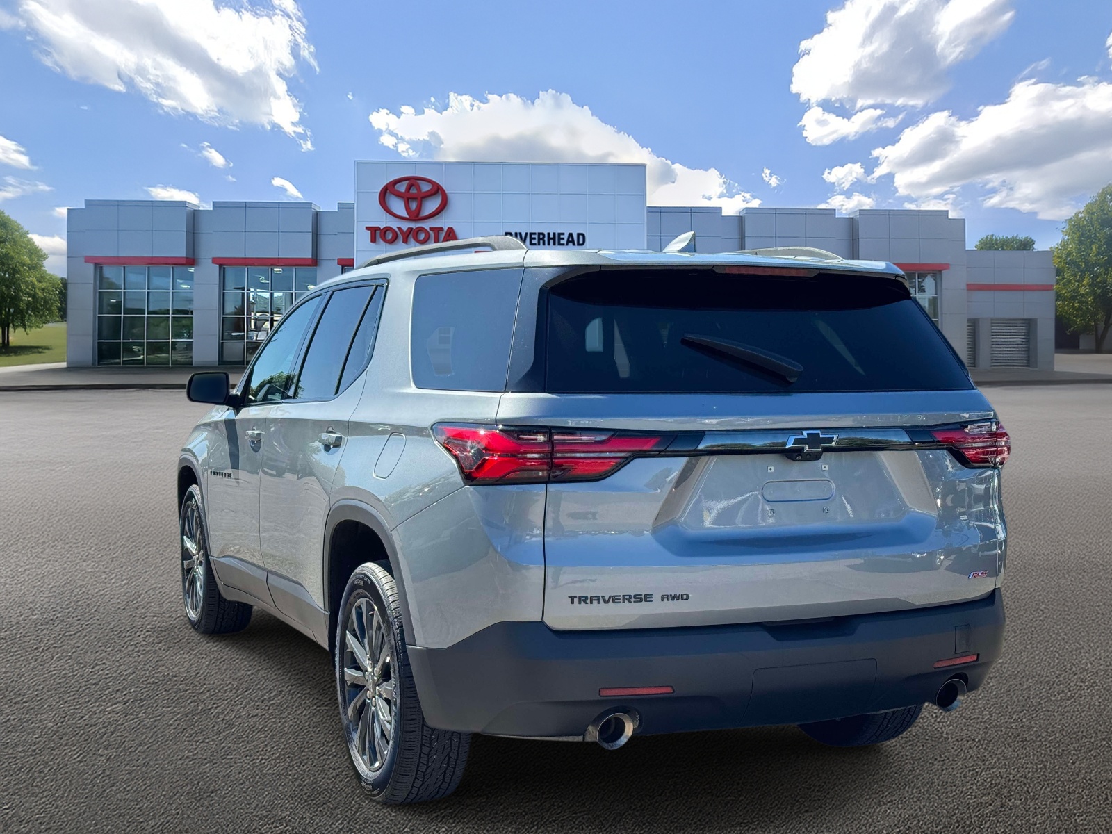 Used 2023 Chevrolet Traverse SUV