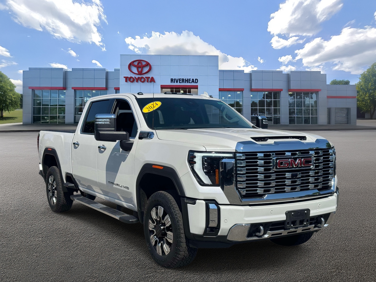 Used 2024 GMC Sierra 2500HD Truck