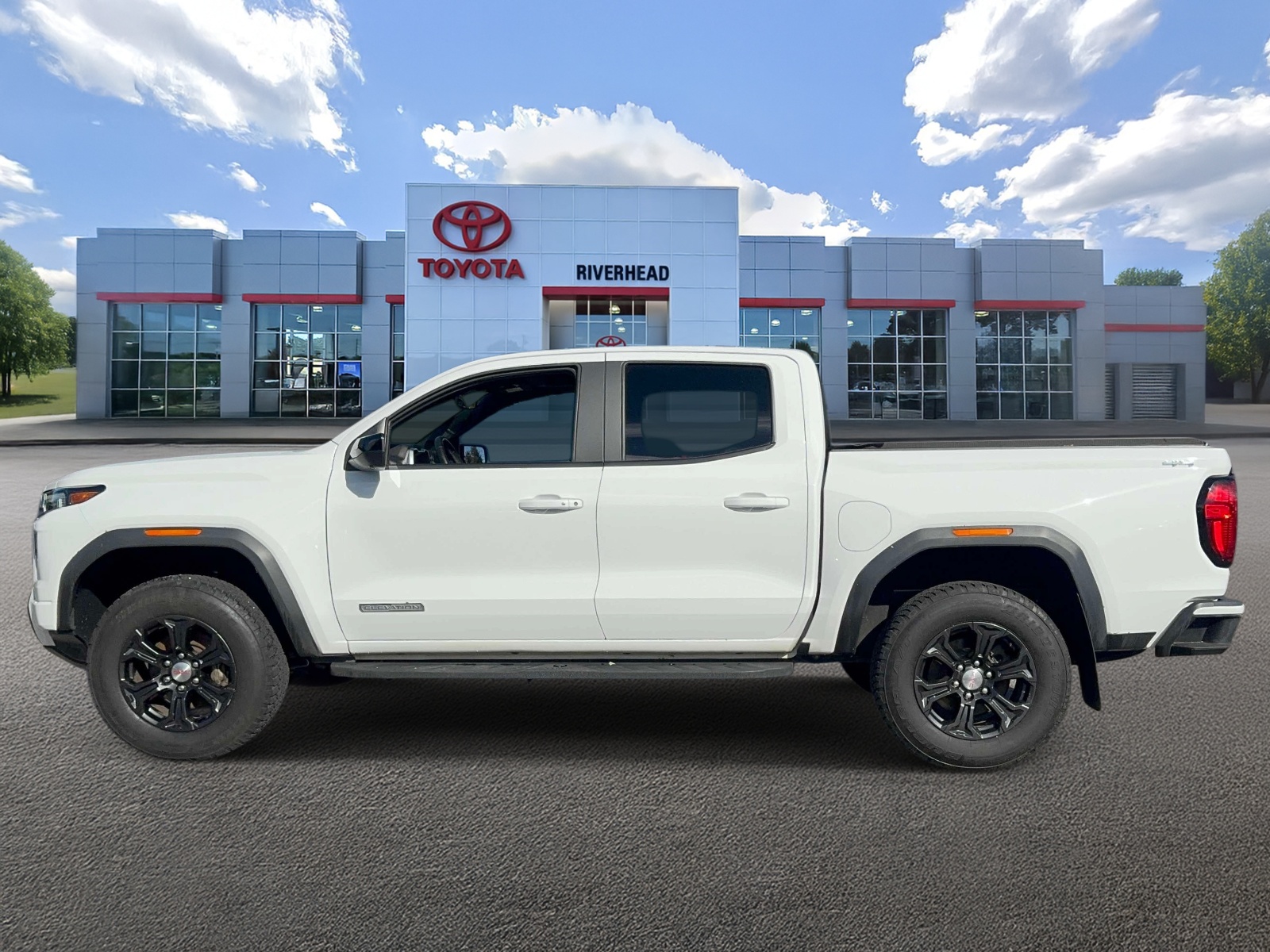 Used 2024 GMC Canyon Truck