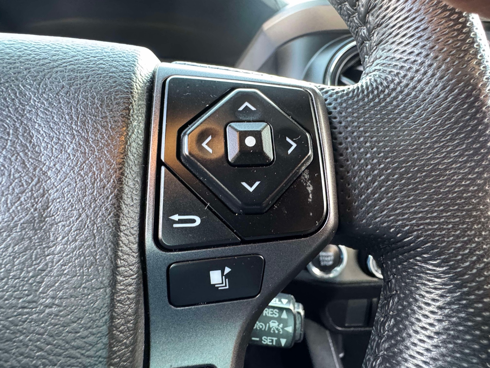 Used 2023 Toyota Tacoma 4WD Truck