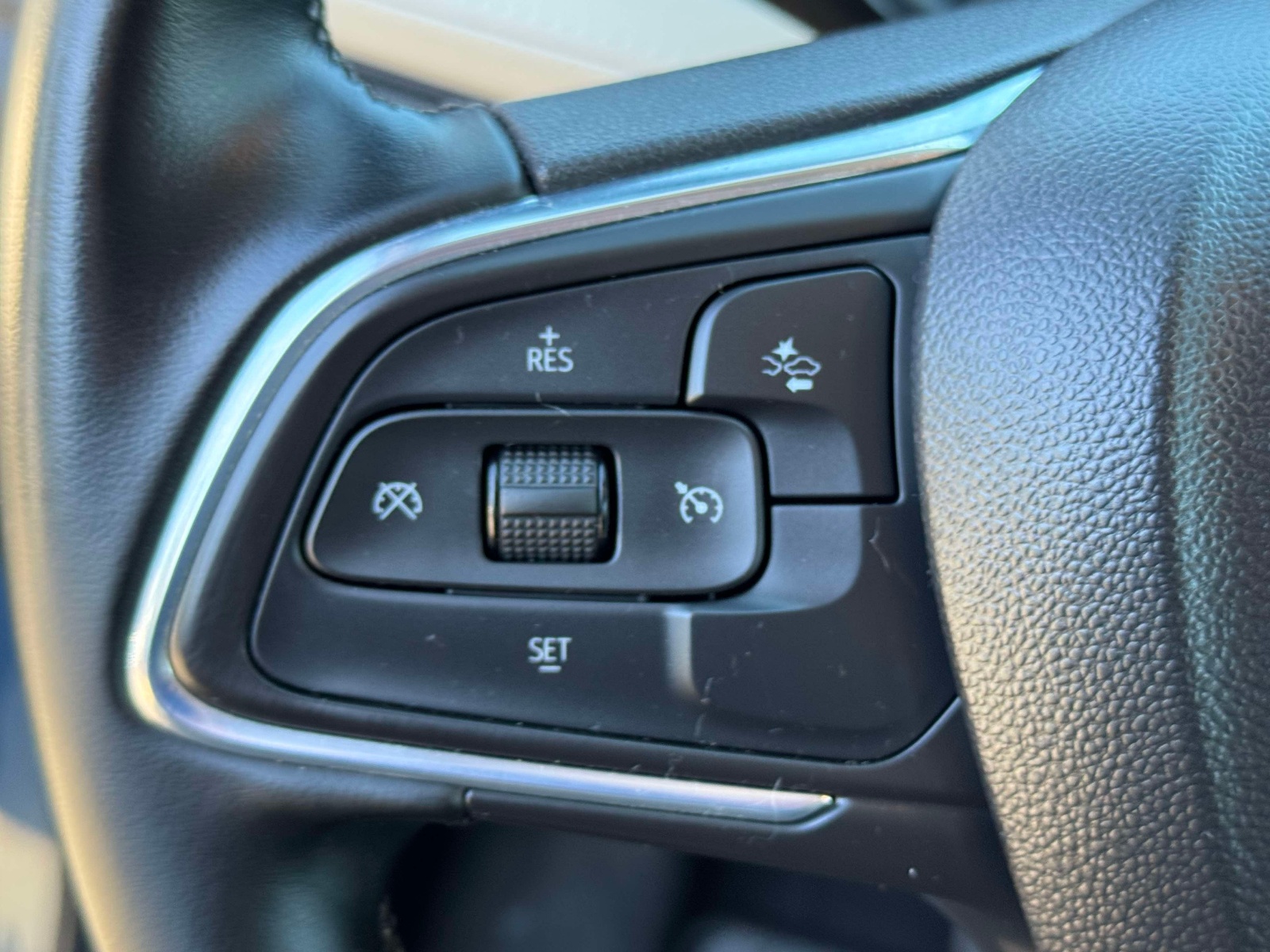Used 2024 Buick Encore GX SUV